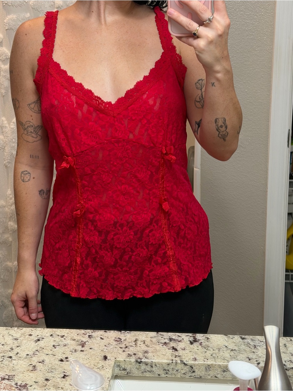 Vintage Hanky Panky red lace cami top with floral pattern and bow details